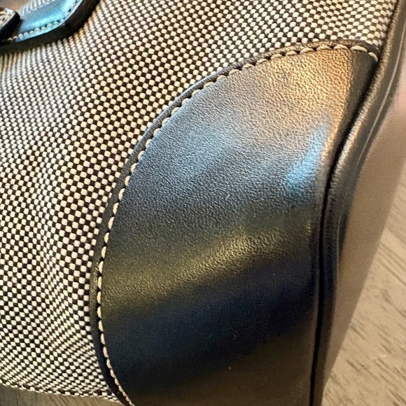 Vintage Coach Hampton Collection Mini Canvas Leather Handbag - Picture 7 of 11